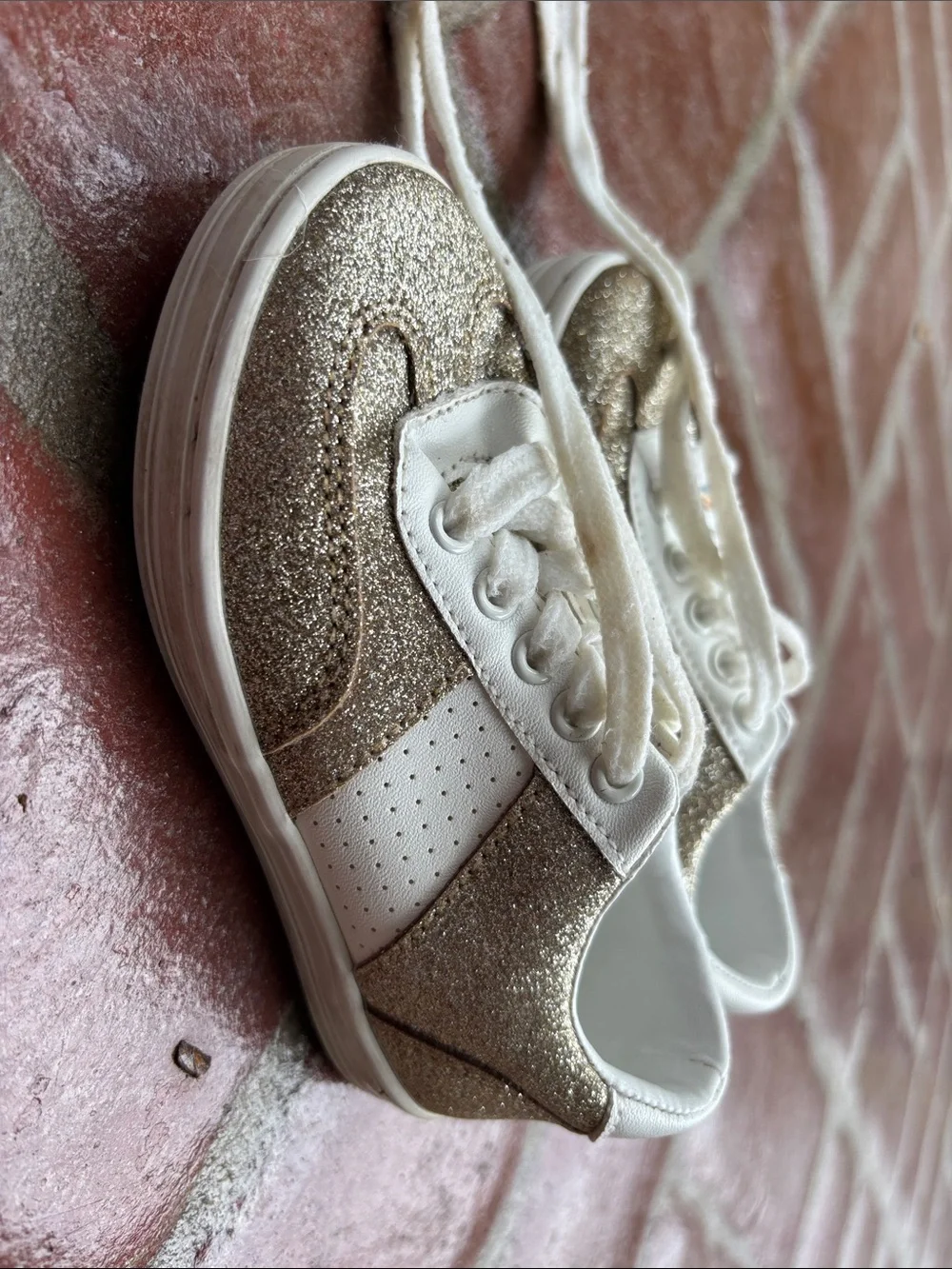 Janie & Jack Glitter Sneakers Size 9